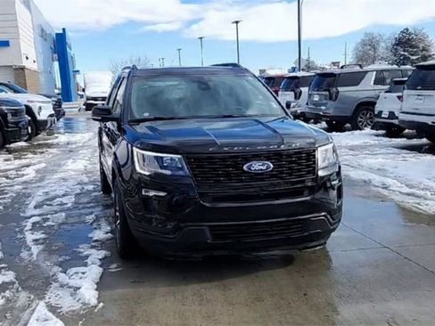 Used 2018 Ford Explorer Sport w/ Equipment Group 401A image 4
