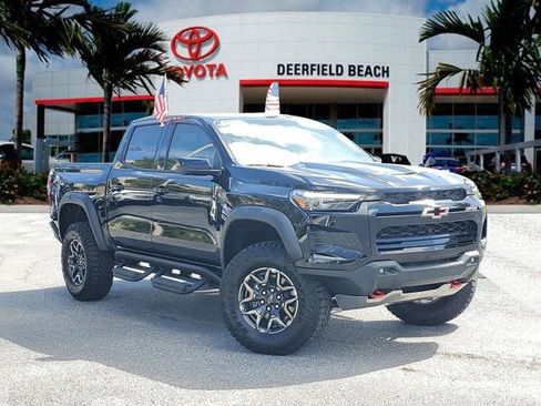 Used 2026 Chevrolet Colorado ZR2 w/ Technology Package image 1