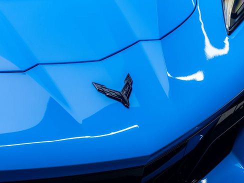 Used 2025 Chevrolet Corvette Z06 RWD image 5