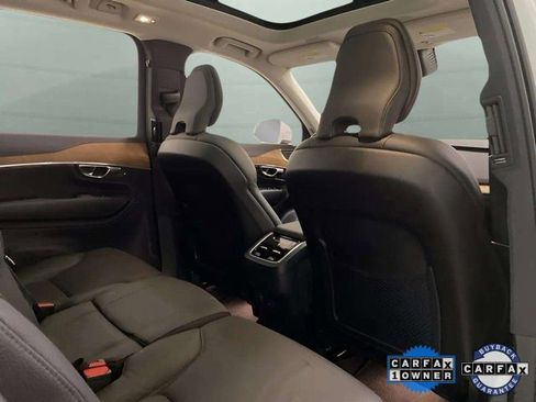 Used 2025 Volvo XC90 B6 Plus image 23
