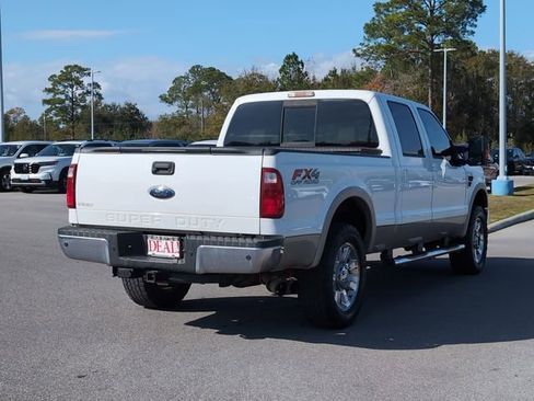 Used 2010 Ford F250 Lariat image 3