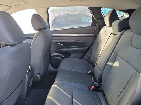 Used 2022 Hyundai Tucson SEL image 12