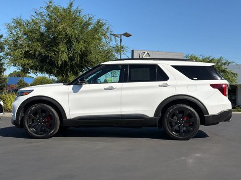 Used 2022 Ford Explorer ST w/ Equipment Group 401A AWD/4WD image 9