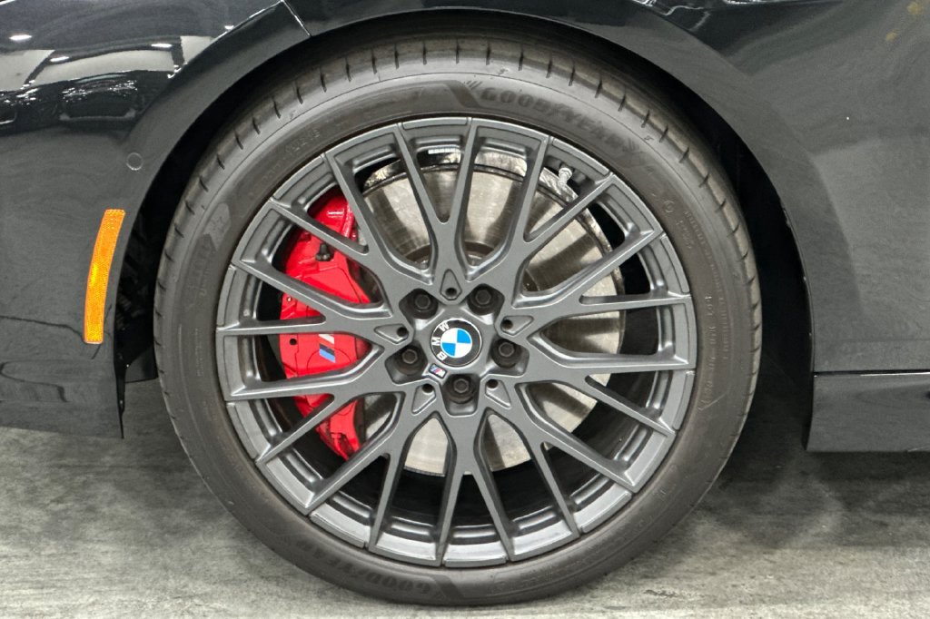 Used 2025 BMW M235i xDrive w/ Premium Package AWD/4WD image 33