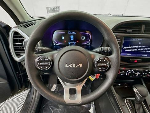 Used 2024 Kia Soul LX w/ Option Group 015 image 11
