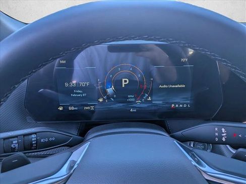 New 2026 Chevrolet Equinox LT AWD/4WD image 11