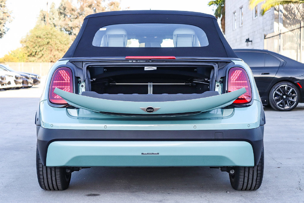 Used 2026 MINI Cooper S FWD image 34