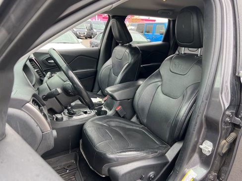 Certified 2020 Jeep Cherokee Limited AWD/4WD image 18