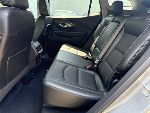 Used 2023 GMC Terrain SLT w/ LPO, Floor Liner Package AWD/4WD image 12