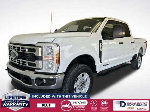 Used 2025 Ford F250 XLT AWD/4WD image 4