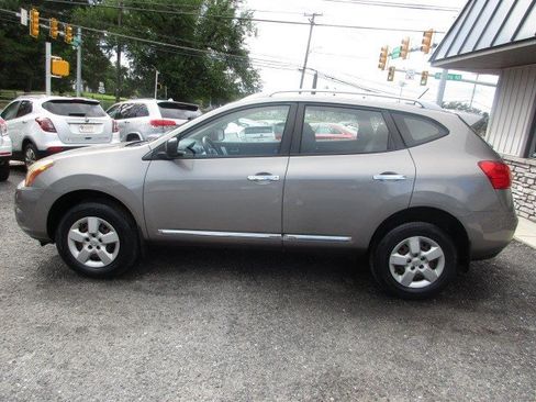 Used 2015 Nissan Rogue S w/ Convenience Package AWD/4WD image 5