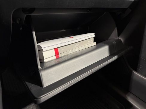 Certified 2024 Toyota RAV4 XLE image 28