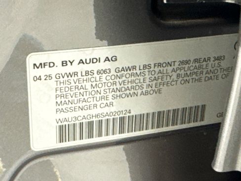 Used 2025 Audi A6 e-tron Prestige w/ Black Warm Weather Package image 29