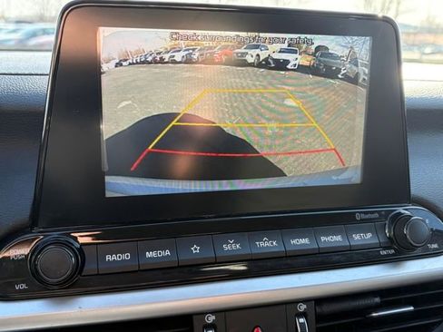 Used 2020 Kia Forte LXS image 12