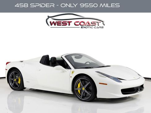 Used 2015 Ferrari 458 Spider image 1