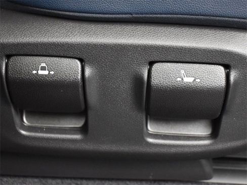 Certified 2025 Kia Carnival SX Prestige image 15