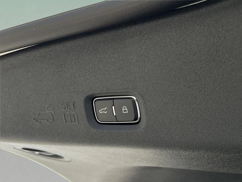 New 2026 Lincoln Navigator L Black Label AWD/4WD image 25