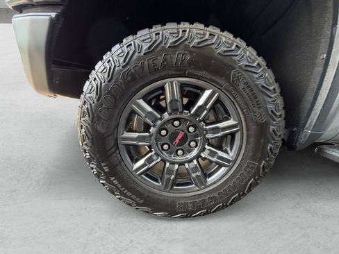 Certified 2024 GMC Sierra 1500 AT4X AWD/4WD image 28