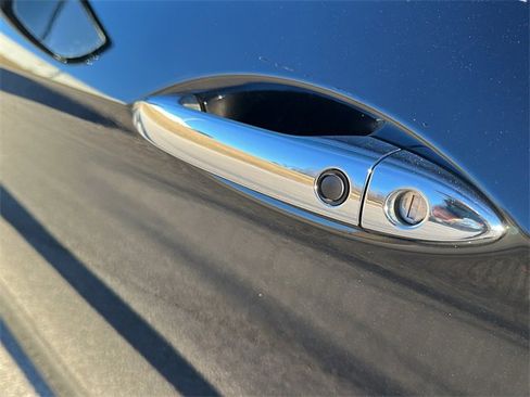 Used 2013 Honda Accord Touring image 7