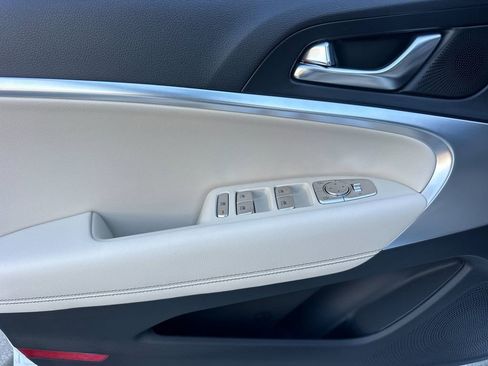 New 2026 Genesis G70 2.5T image 11