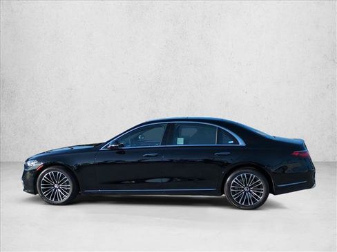 Used 2024 Mercedes-Benz S 580 4MATIC Sedan image 9