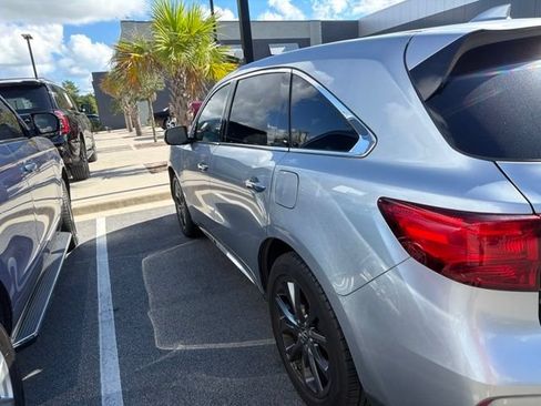 Used 2020 Acura MDX SH-AWD image 14