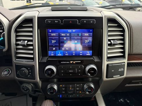 Used 2020 Ford F150 King Ranch w/ Equipment Group 601A Luxury AWD/4WD image 32