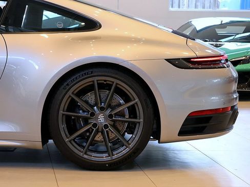 Used 2023 Porsche 911 Carrera T RWD image 59