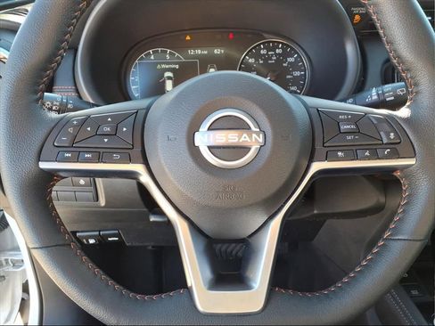 Used 2024 Nissan Kicks SR w/ SR Premium Package image 21