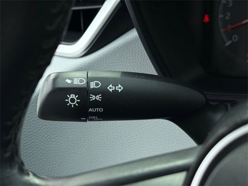 Used 2022 Toyota Corolla SE image 33