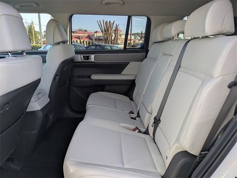 New 2026 Hyundai Santa Fe SE image 14