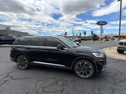 Used 2020 Lincoln Aviator Reserve w/ Equipment Group 202A AWD/4WD image 3