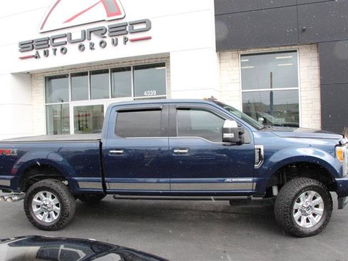 Used 2019 Ford F350 Platinum w/ Platinum Ultimate Package image 9