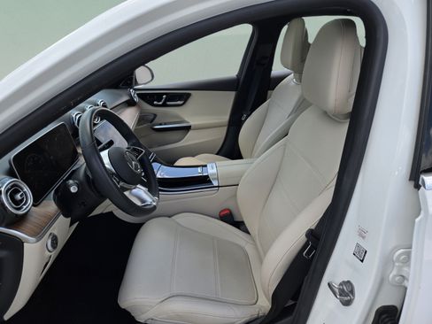Used 2023 Mercedes-Benz C 300 Sedan image 15
