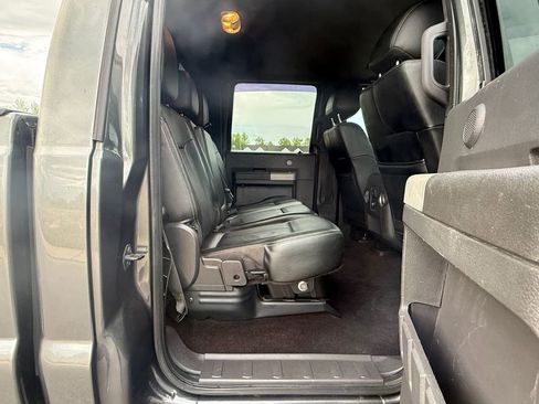 Used 2015 Ford F250 Lariat w/ Lariat Ultimate Package AWD/4WD image 24