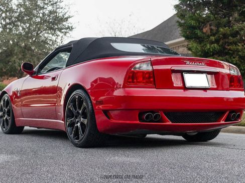 Used 2005 Maserati Spyder Cambiocorsa image 18