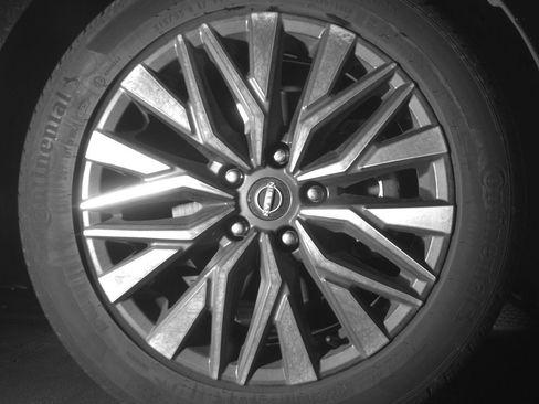 Used 2025 Nissan Altima 2.5 SV image 13