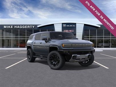 New 2025 GMC Hummer EV 2X w/ LPO, Dark Essentials Package