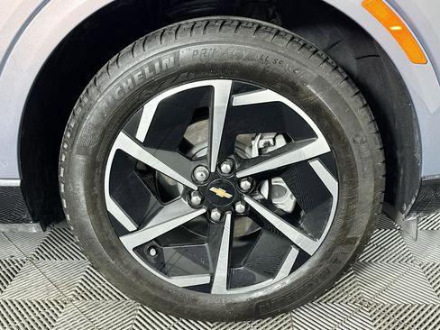 Used 2024 Chevrolet Equinox EV LT image 29