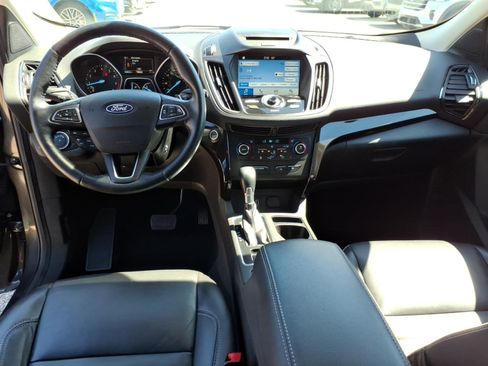 Used 2017 Ford Escape Titanium image 14