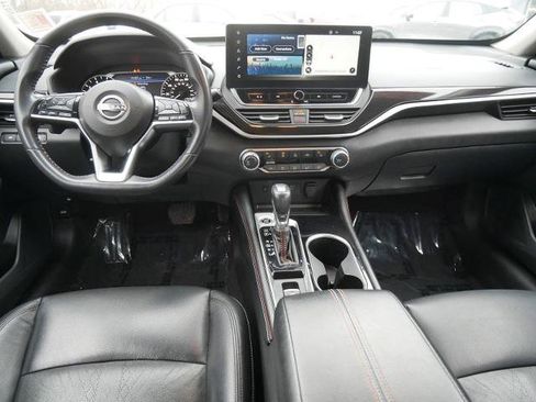 Certified 2023 Nissan Altima 2.5 SR w/ SR Premium Package image 14