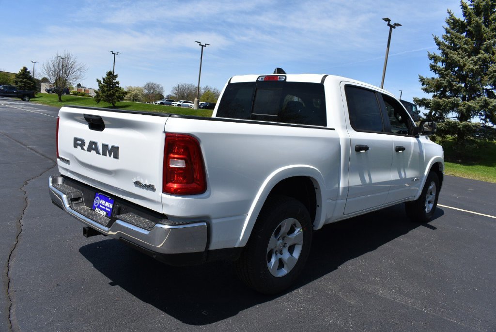 New 2026 RAM 1500 Big Horn AWD/4WD image 6