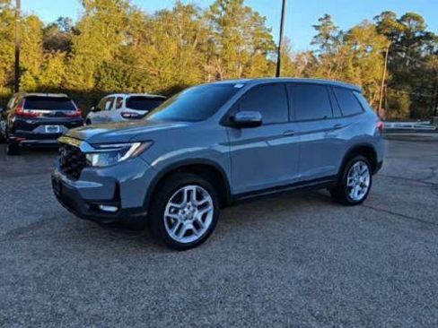 Used 2024 Honda Passport EX-L image 3