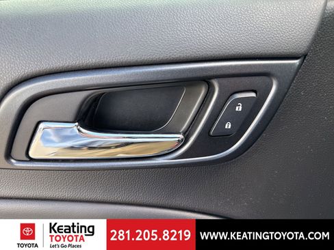 Used 2018 Chevrolet Tahoe Premier w/ Max Trailering Package image 12