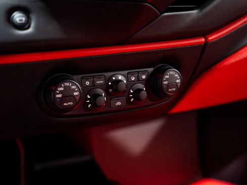 Used 2020 Ferrari 488 Pista Coupe image 25