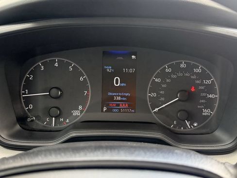 Used 2025 Toyota Corolla LE FWD image 21
