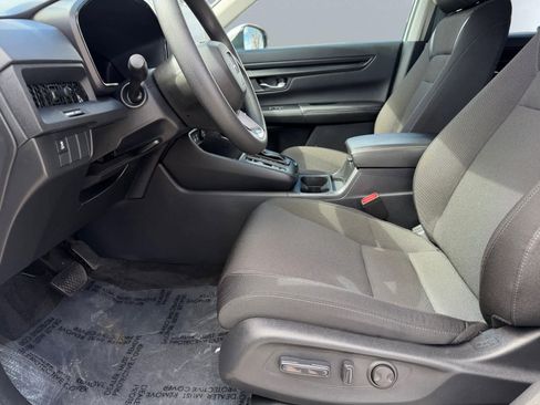 Used 2025 Honda CR-V EX image 7