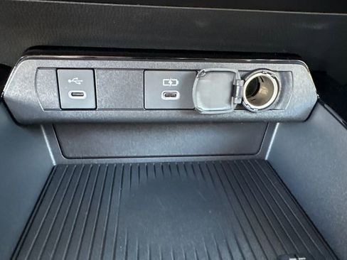 New 2026 Toyota Prius Limited image 32