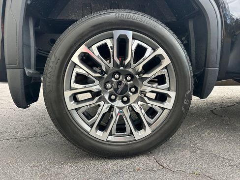 Used 2024 GMC Sierra 1500 Denali Ultimate image 18