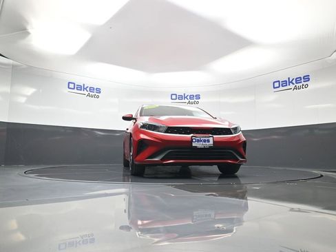 Certified 2024 Kia Forte LXS image 35